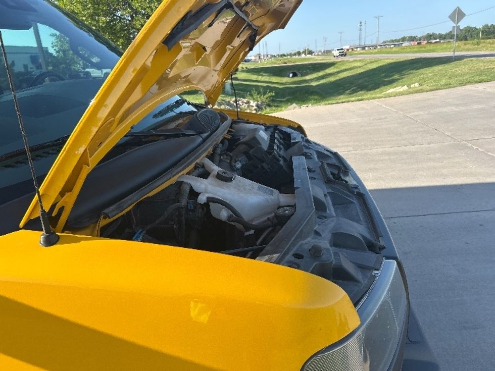 Light Duty Box Truck-Light and Medium Duty Trucks-GMC-2021-Savana G33903-Tulsa-OK-98,211\n\t\tmiles-$ 26,750 - Image 23