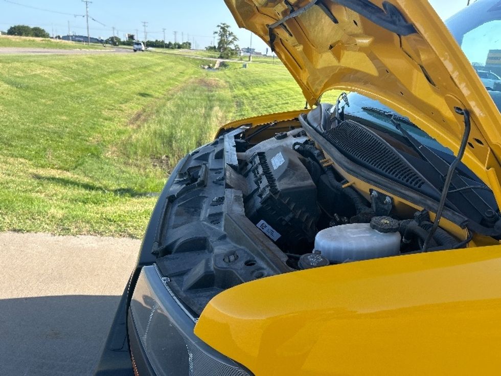 Light Duty Box Truck-Light and Medium Duty Trucks-GMC-2021-Savana G33903-Tulsa-OK-98,211\n\t\tmiles-$ 26,750 - Image 24