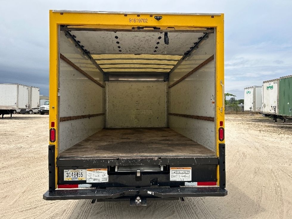 Light Duty Box Truck-Light and Medium Duty Trucks-GMC-2021-Savana G33903-Valdosta-GA-113,295\n\t\tmiles-$ 24,250 - Image 8