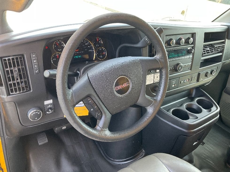 Light Duty Box Truck-Light and Medium Duty Trucks-GMC-2021-Savana G33903-Valdosta-GA-87,980\n\t\tmiles-$ 27,250 - Image 16