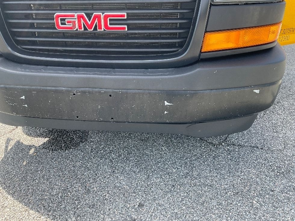 Light Duty Box Truck-Light and Medium Duty Trucks-GMC-2021-Savana G33903-Valdosta-GA-87,980\n\t\tmiles-$ 27,250 - Image 24