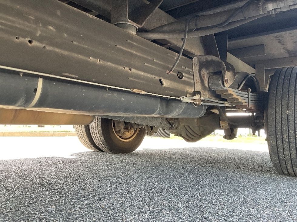 Light Duty Box Truck-Light and Medium Duty Trucks-GMC-2021-Savana G33903-Valdosta-GA-87,980\n\t\tmiles-$ 27,250 - Image 5