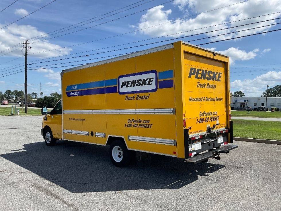 Light Duty Box Truck-Light and Medium Duty Trucks-GMC-2021-Savana G33903-Valdosta-GA-87,980\n\t\tmiles-$ 27,250 - Image 6