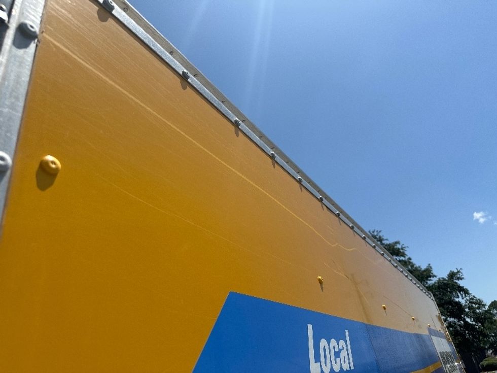 Light Duty Box Truck-Light and Medium Duty Trucks-GMC-2021-Savana G33903-Valdosta-GA-90,411\n\t\tmiles-$ 27,250 - Image 27