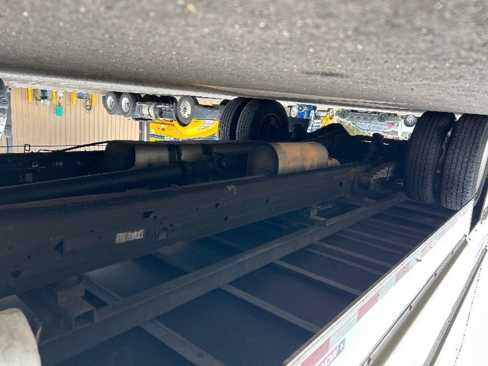 Light Duty Box Truck-Light and Medium Duty Trucks-GMC-2021-Savana G33903-Ventura-CA-75,318\n\t\tmiles-$ 34,750 - Image 13