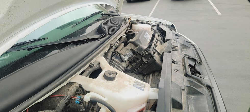 Light Duty Box Truck-Light and Medium Duty Trucks-GMC-2021-Savana G33903-Ventura-CA-81,406\n\t\tmiles-$ 37,250 - Image 23