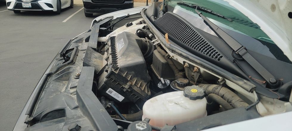 Light Duty Box Truck-Light and Medium Duty Trucks-GMC-2021-Savana G33903-Ventura-CA-81,406\n\t\tmiles-$ 37,250 - Image 24