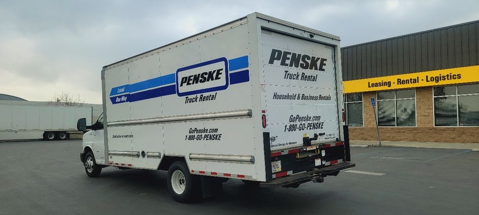 Light Duty Box Truck-Light and Medium Duty Trucks-GMC-2021-Savana G33903-Ventura-CA-81,406\n\t\tmiles-$ 37,250 - Image 6