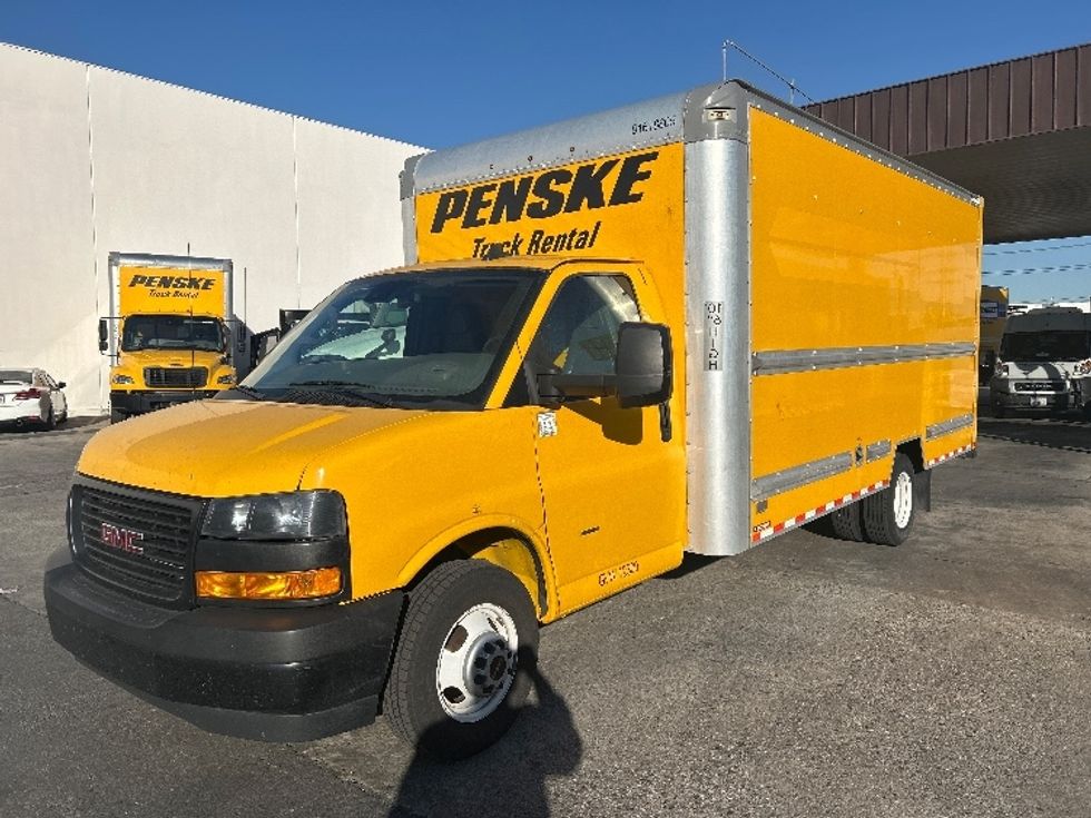 Light Duty Box Truck-Light and Medium Duty Trucks-GMC-2021-Savana G33903-Vernon-CA-119,238\n\t\tmiles-$ 25,250 - Image 3