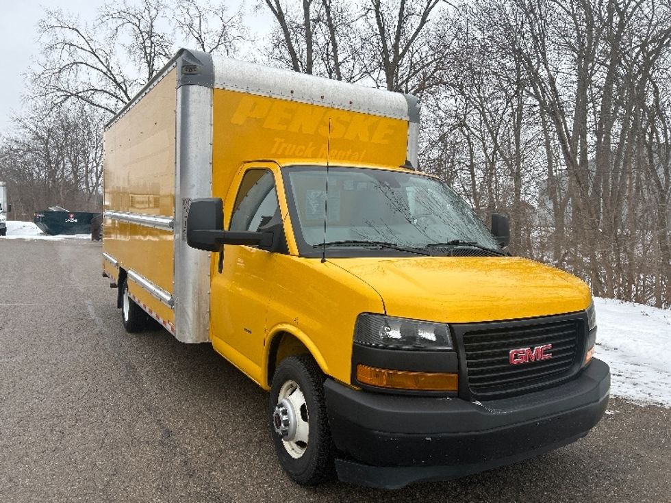 Light Duty Box Truck-Light and Medium Duty Trucks-GMC-2021-Savana G33903-Walker-MI-96,973\n\t\tmiles-$ 26,500 - Image 1