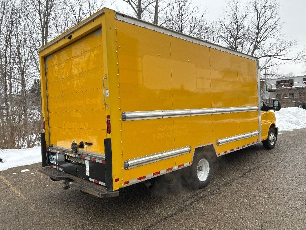 Light Duty Box Truck-Light and Medium Duty Trucks-GMC-2021-Savana G33903-Walker-MI-96,973\n\t\tmiles-$ 26,500 - Image 12