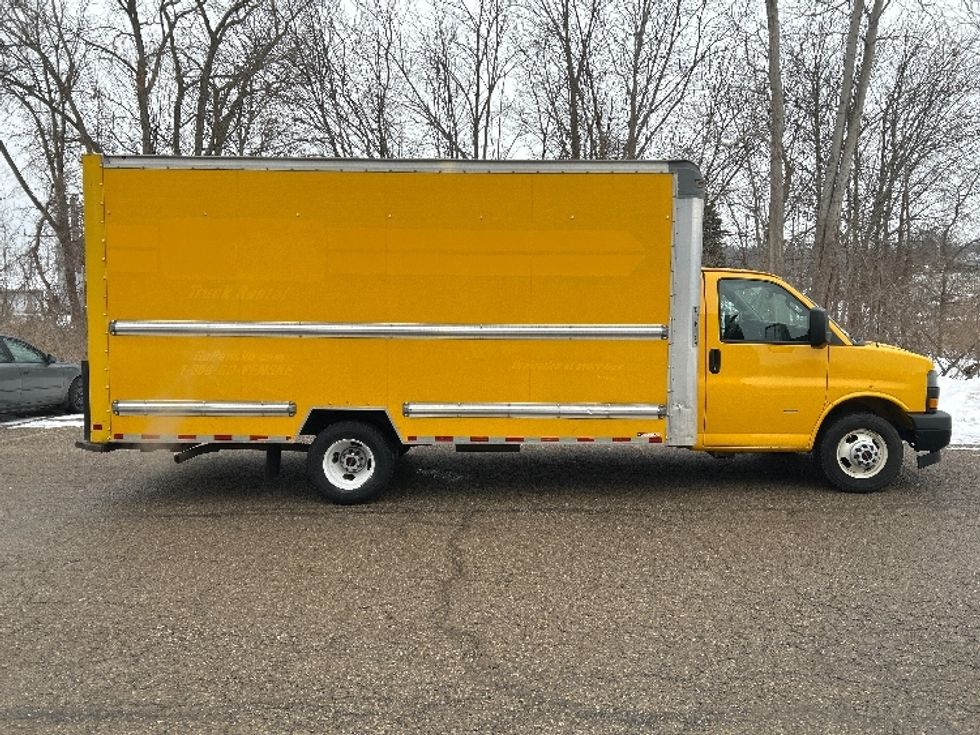 Light Duty Box Truck-Light and Medium Duty Trucks-GMC-2021-Savana G33903-Walker-MI-96,973\n\t\tmiles-$ 26,500 - Image 14