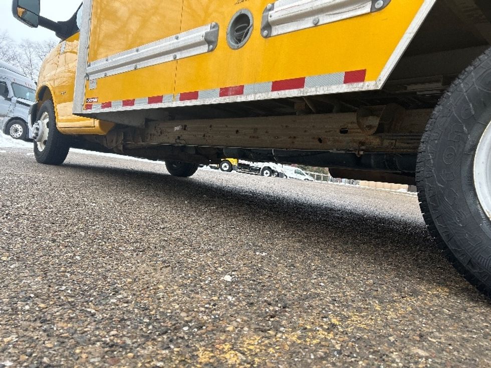 Light Duty Box Truck-Light and Medium Duty Trucks-GMC-2021-Savana G33903-Walker-MI-96,973\n\t\tmiles-$ 26,500 - Image 5