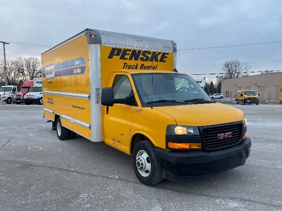 Light Duty Box Truck-Light and Medium Duty Trucks-GMC-2021-Savana G33903-Warren-MI-54,284\n\t\tmiles-$ 35,500 - Image 1