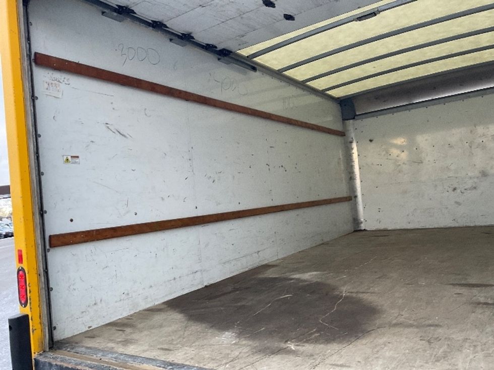 Light Duty Box Truck-Light and Medium Duty Trucks-GMC-2021-Savana G33903-Warren-MI-54,284\n\t\tmiles-$ 35,500 - Image 11