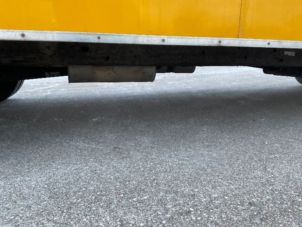 Light Duty Box Truck-Light and Medium Duty Trucks-GMC-2021-Savana G33903-Warren-MI-54,284\n\t\tmiles-$ 35,500 - Image 14