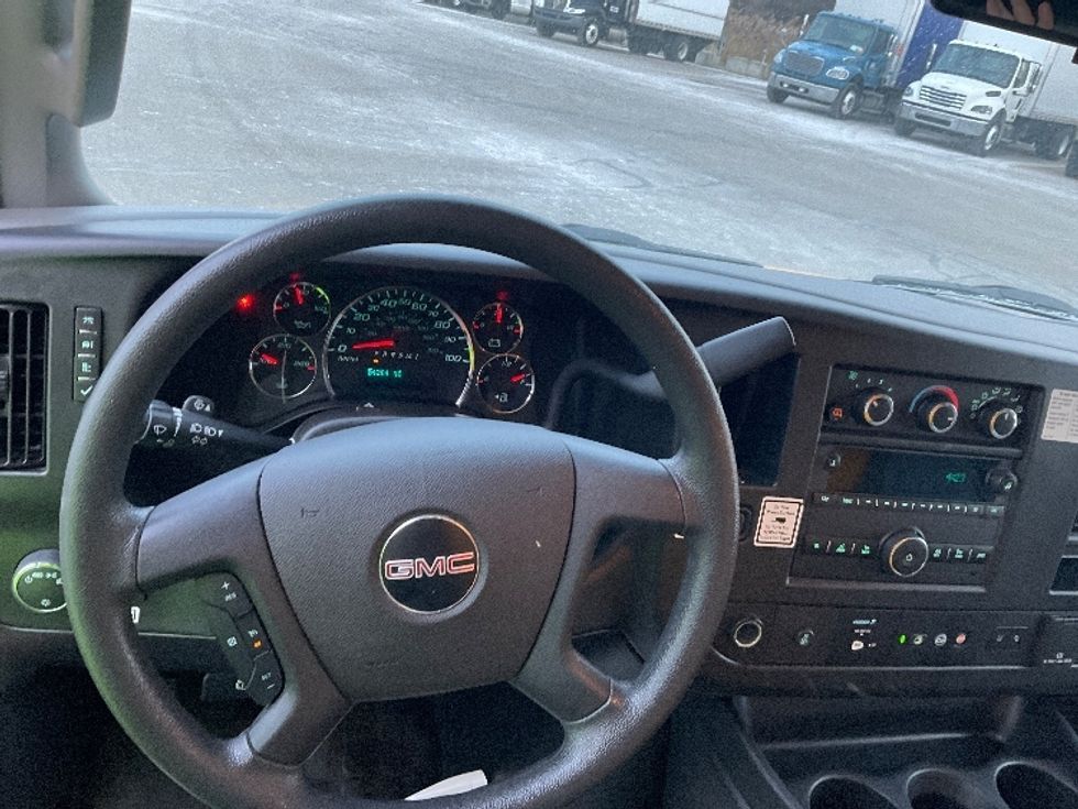 Light Duty Box Truck-Light and Medium Duty Trucks-GMC-2021-Savana G33903-Warren-MI-54,284\n\t\tmiles-$ 35,500 - Image 18