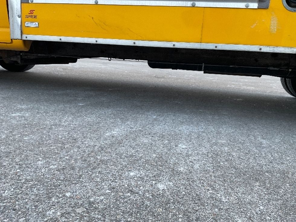 Light Duty Box Truck-Light and Medium Duty Trucks-GMC-2021-Savana G33903-Warren-MI-54,284\n\t\tmiles-$ 35,500 - Image 5