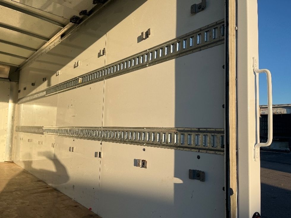 Light Duty Box Truck-Light and Medium Duty Trucks-GMC-2021-Savana G33903-Warren-MI-74,491\n\t\tmiles-$ 32,000 - Image 12