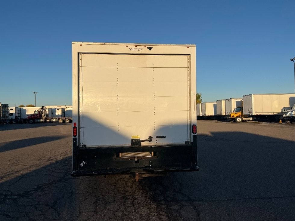 Light Duty Box Truck-Light and Medium Duty Trucks-GMC-2021-Savana G33903-Warren-MI-74,491\n\t\tmiles-$ 32,000 - Image 7