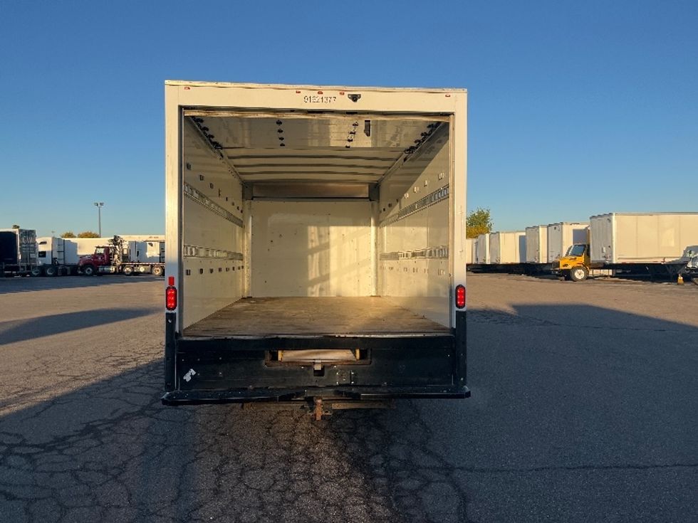 Light Duty Box Truck-Light and Medium Duty Trucks-GMC-2021-Savana G33903-Warren-MI-74,491\n\t\tmiles-$ 32,000 - Image 9