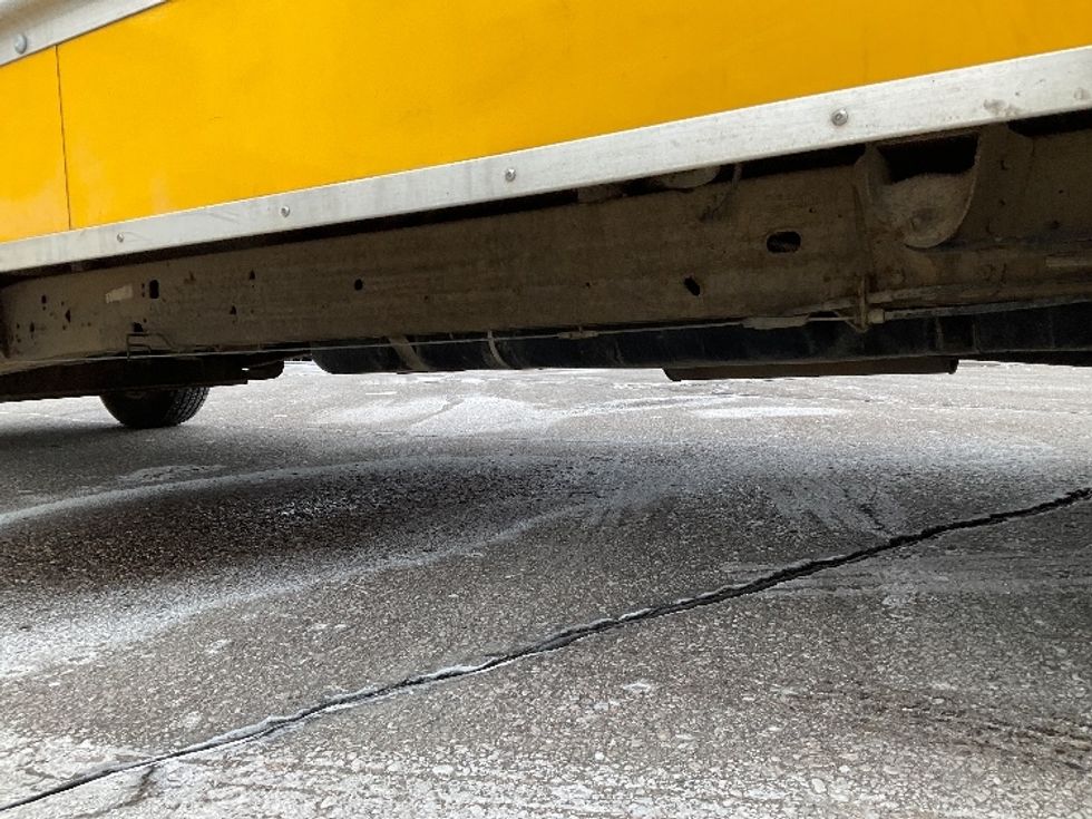 Light Duty Box Truck-Light and Medium Duty Trucks-GMC-2021-Savana G33903-Warren-MI-85,629\n\t\tmiles-$ 27,750 - Image 5