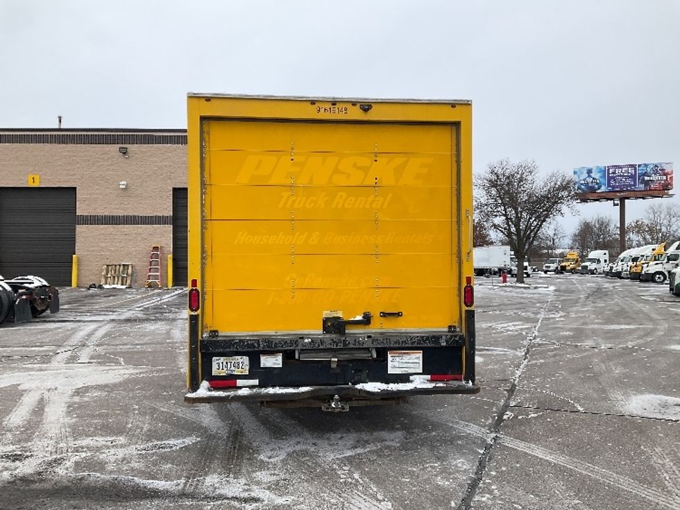 Light Duty Box Truck-Light and Medium Duty Trucks-GMC-2021-Savana G33903-Warren-MI-85,629\n\t\tmiles-$ 27,750 - Image 7