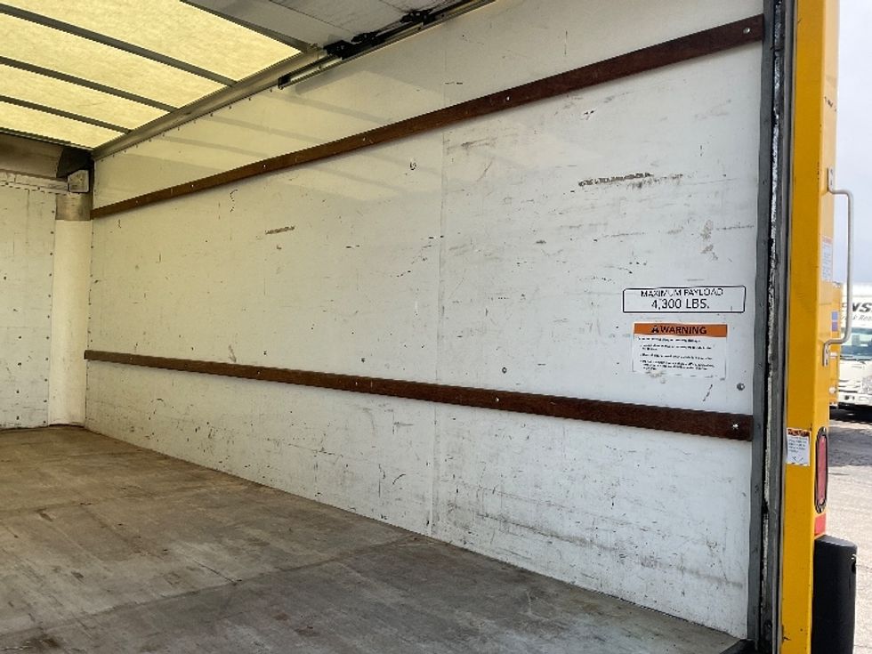 Light Duty Box Truck-Light and Medium Duty Trucks-GMC-2021-Savana G33903-Warren-MI-92,925\n\t\tmiles-$ 26,500 - Image 12