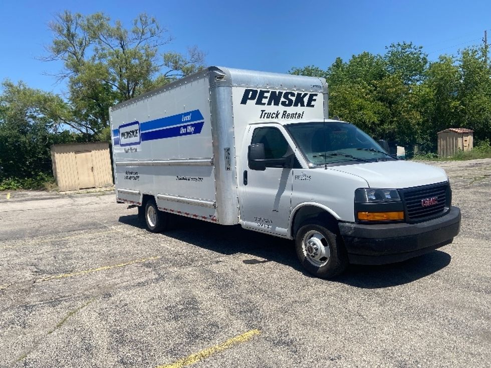 Light Duty Box Truck-Light and Medium Duty Trucks-GMC-2021-Savana G33903-Warren-MI-94,056\n\t\tmiles-$ 29,750 - Image 1