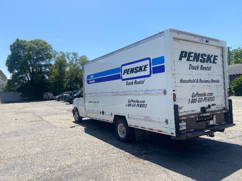 Light Duty Box Truck-Light and Medium Duty Trucks-GMC-2021-Savana G33903-Warren-MI-94,056\n\t\tmiles-$ 29,750 - Image 6