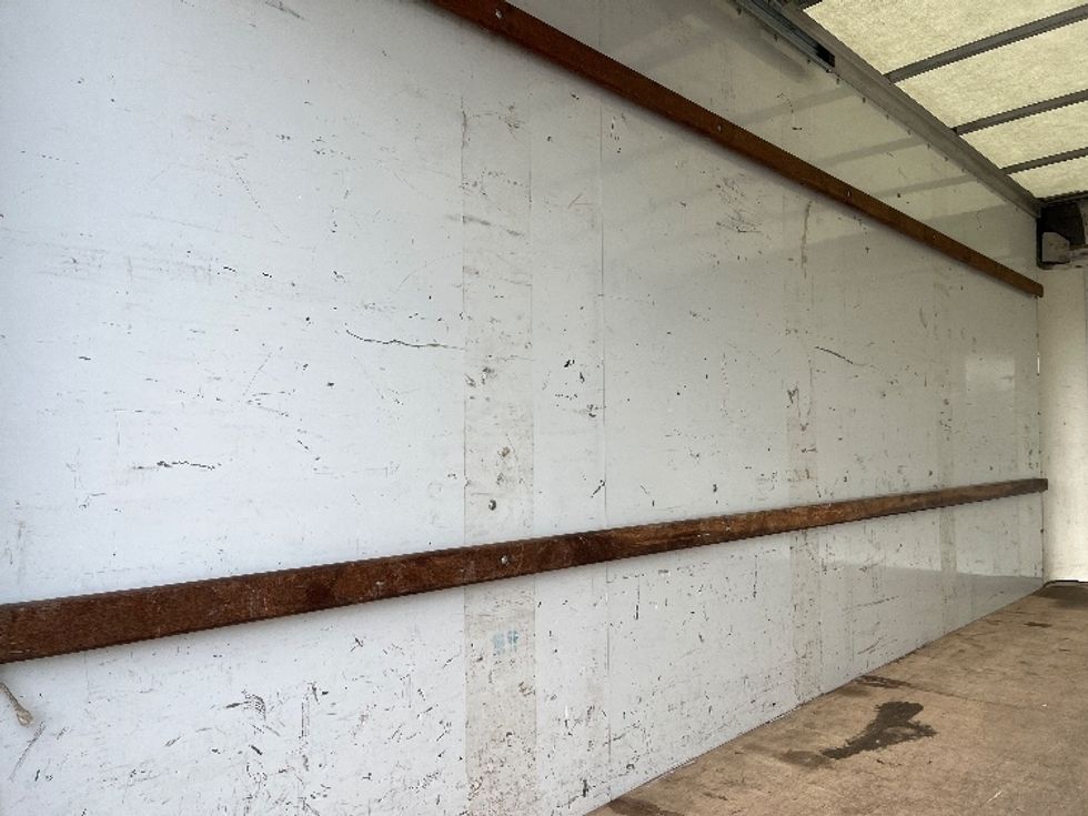 Light Duty Box Truck-Light and Medium Duty Trucks-GMC-2021-Savana G33903-Warren-MI-95,655\n\t\tmiles-$ 26,750 - Image 10