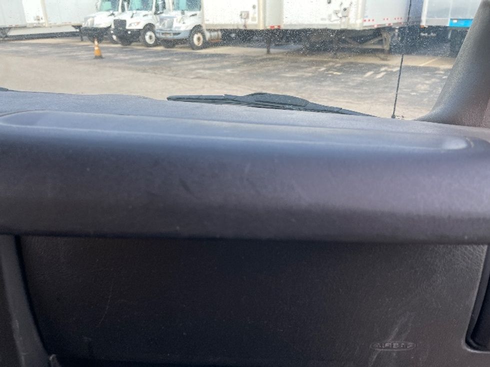 Light Duty Box Truck-Light and Medium Duty Trucks-GMC-2021-Savana G33903-Warren-MI-95,655\n\t\tmiles-$ 26,750 - Image 20