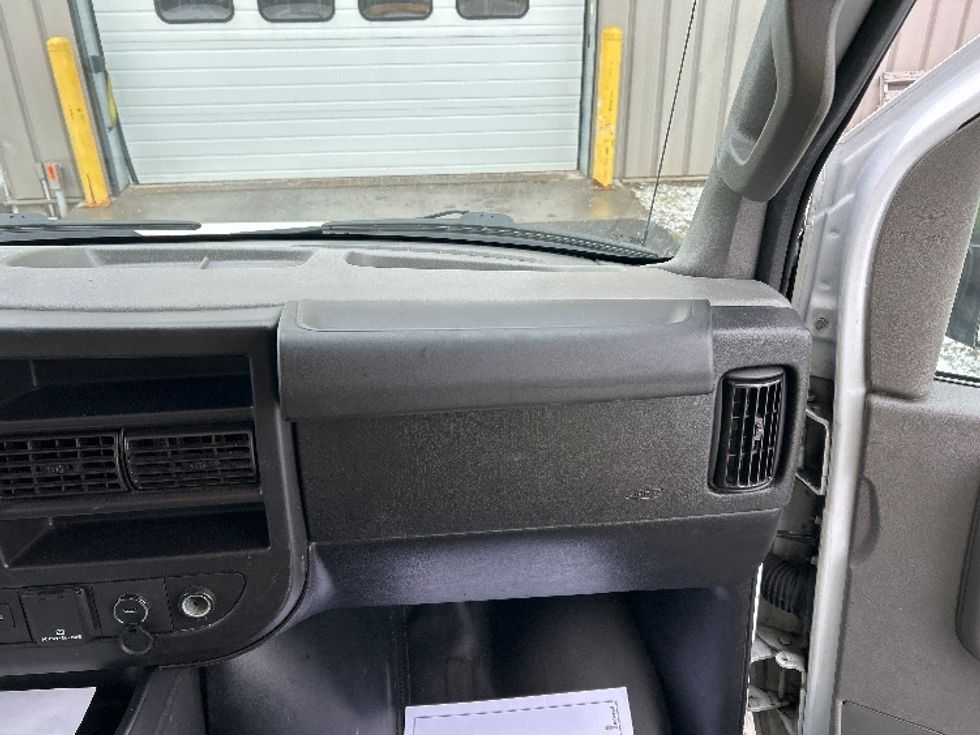 Light Duty Box Truck-Light and Medium Duty Trucks-GMC-2021-Savana G33903-Watertown-NY-91,560\n\t\tmiles-$ 28,750 - Image 21