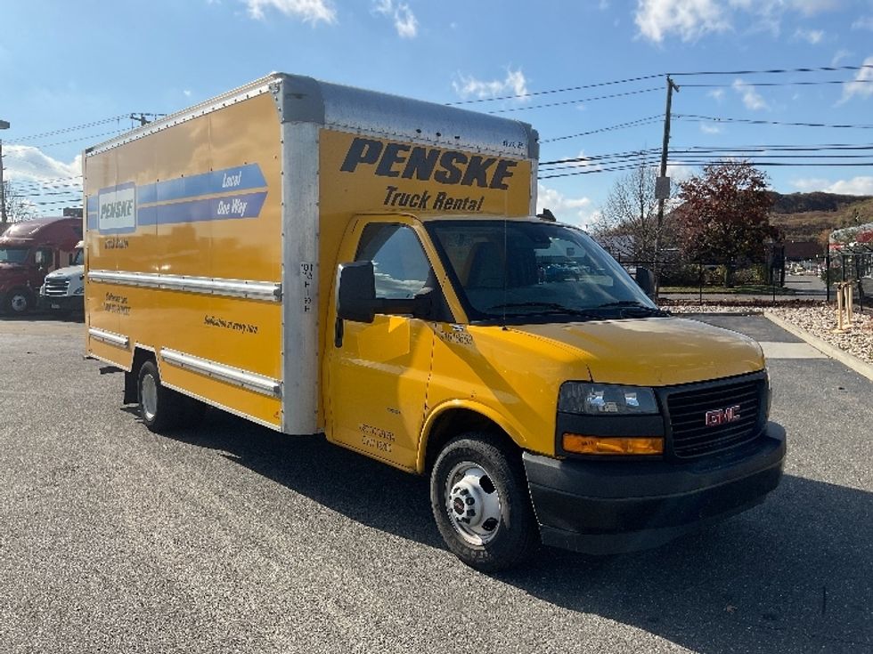 Light Duty Box Truck-Light and Medium Duty Trucks-GMC-2021-Savana G33903-West Babylon-NY-105,289\n\t\tmiles-$ 27,250 - Image 1