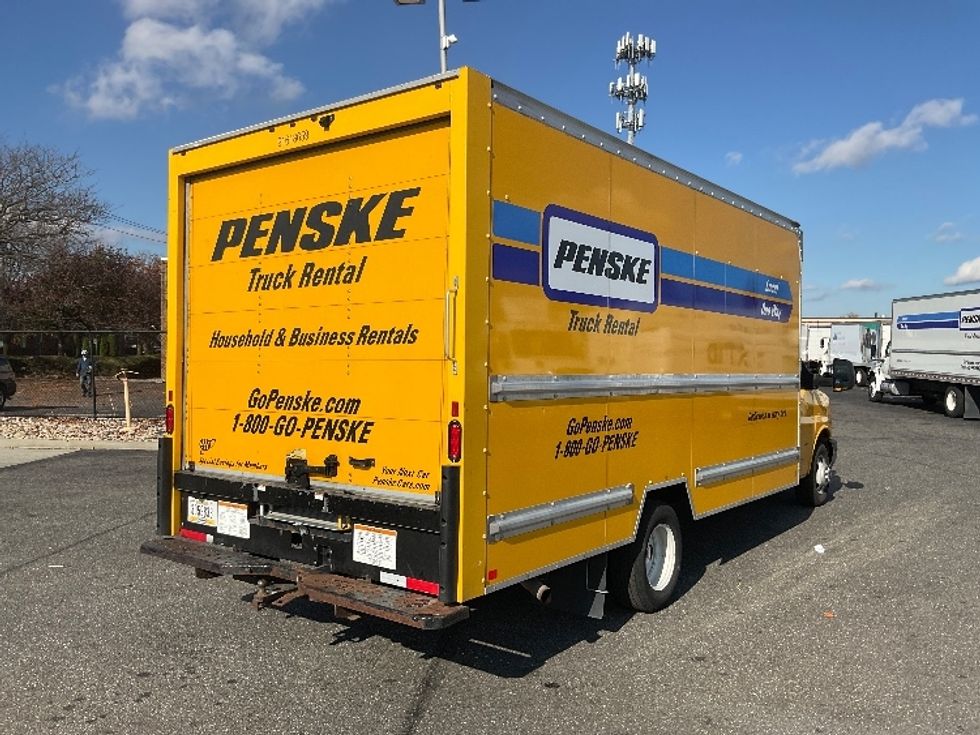 Light Duty Box Truck-Light and Medium Duty Trucks-GMC-2021-Savana G33903-West Babylon-NY-105,289\n\t\tmiles-$ 27,250 - Image 13