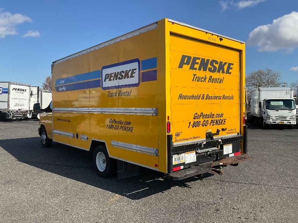 Light Duty Box Truck-Light and Medium Duty Trucks-GMC-2021-Savana G33903-West Babylon-NY-105,289\n\t\tmiles-$ 27,250 - Image 6