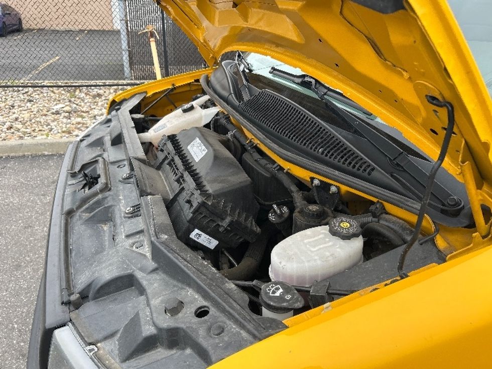 Light Duty Box Truck-Light and Medium Duty Trucks-GMC-2021-Savana G33903-West Babylon-NY-107,878\n\t\tmiles-$ 23,250 - Image 24