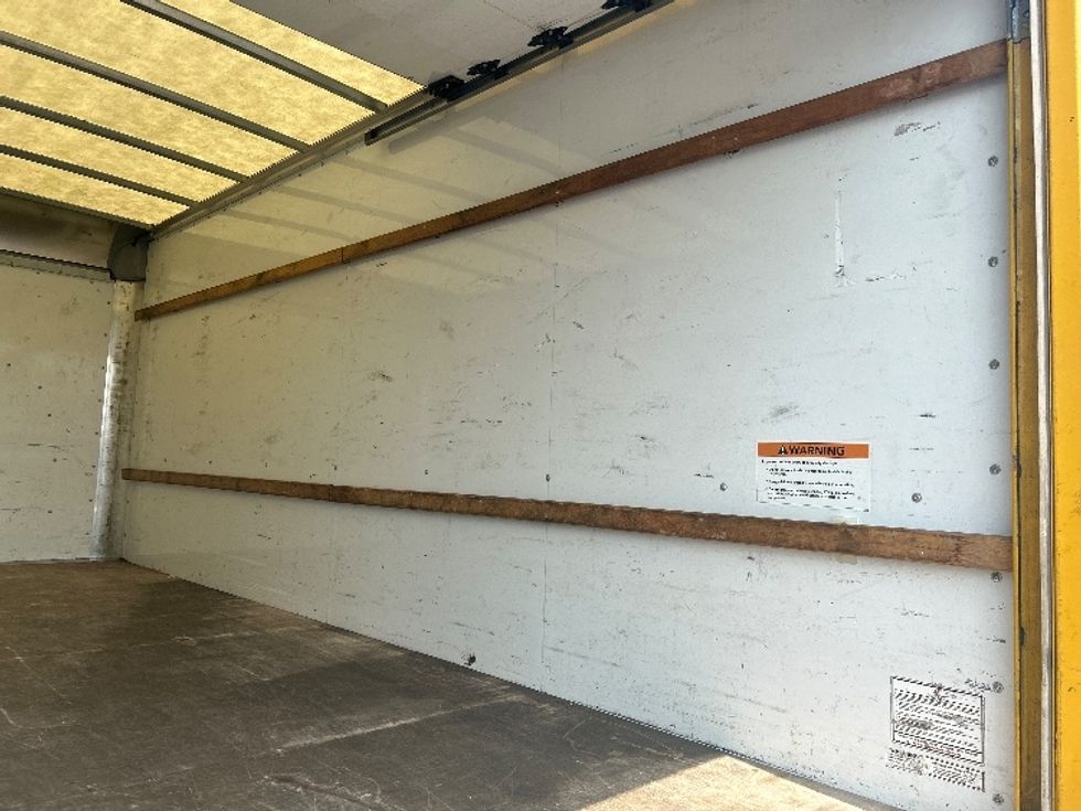 Light Duty Box Truck-Light and Medium Duty Trucks-GMC-2021-Savana G33903-West Babylon-NY-54,952\n\t\tmiles-$ 29,250 - Image 11