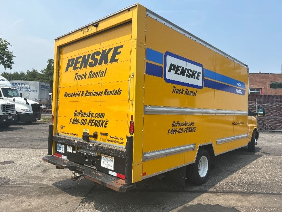 Light Duty Box Truck-Light and Medium Duty Trucks-GMC-2021-Savana G33903-West Babylon-NY-54,952\n\t\tmiles-$ 29,250 - Image 12