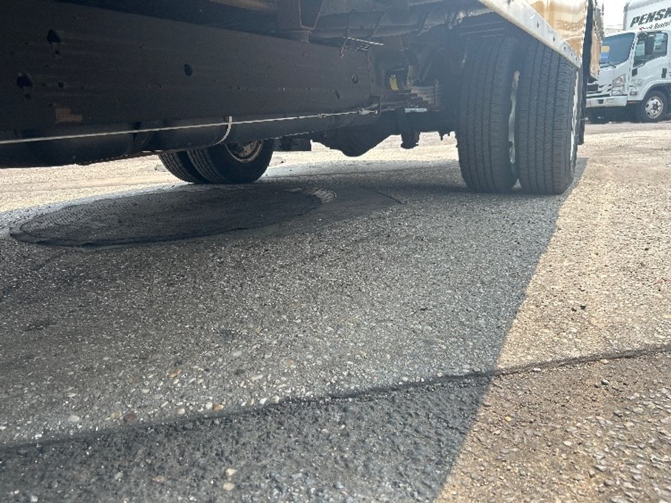 Light Duty Box Truck-Light and Medium Duty Trucks-GMC-2021-Savana G33903-West Babylon-NY-54,952\n\t\tmiles-$ 29,250 - Image 5