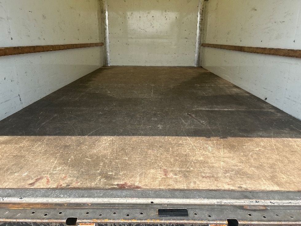 Light Duty Box Truck-Light and Medium Duty Trucks-GMC-2021-Savana G33903-West Babylon-NY-54,952\n\t\tmiles-$ 29,250 - Image 9
