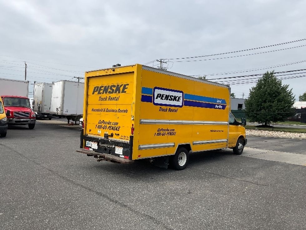 Light Duty Box Truck-Light and Medium Duty Trucks-GMC-2021-Savana G33903-West Babylon-NY-87,669\n\t\tmiles-$ 25,750 - Image 13