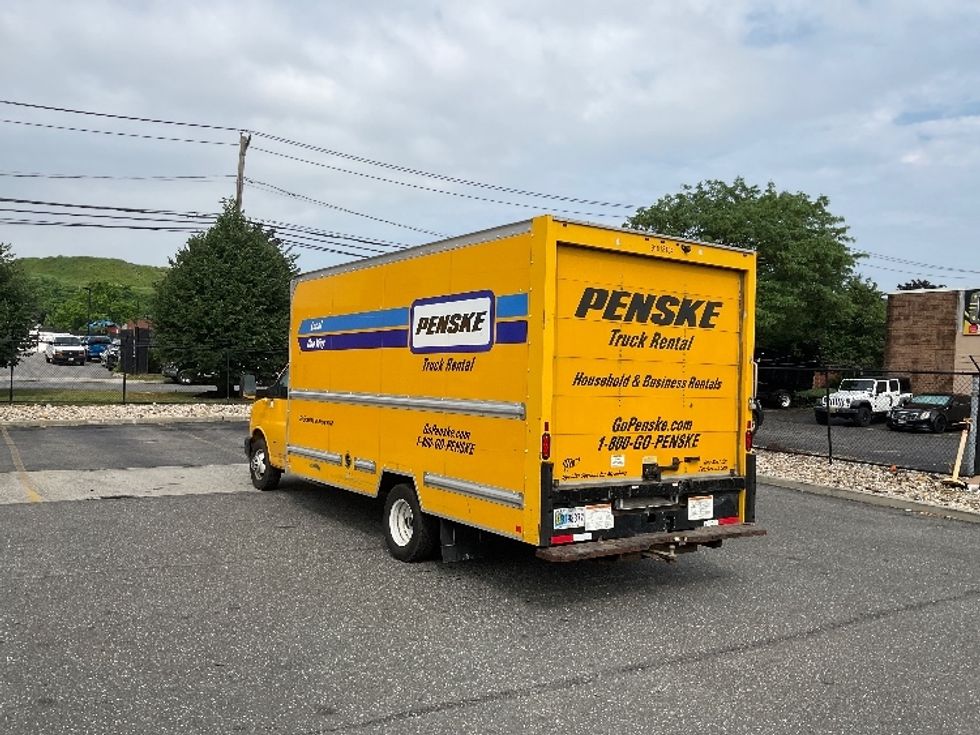 Light Duty Box Truck-Light and Medium Duty Trucks-GMC-2021-Savana G33903-West Babylon-NY-87,669\n\t\tmiles-$ 25,750 - Image 6