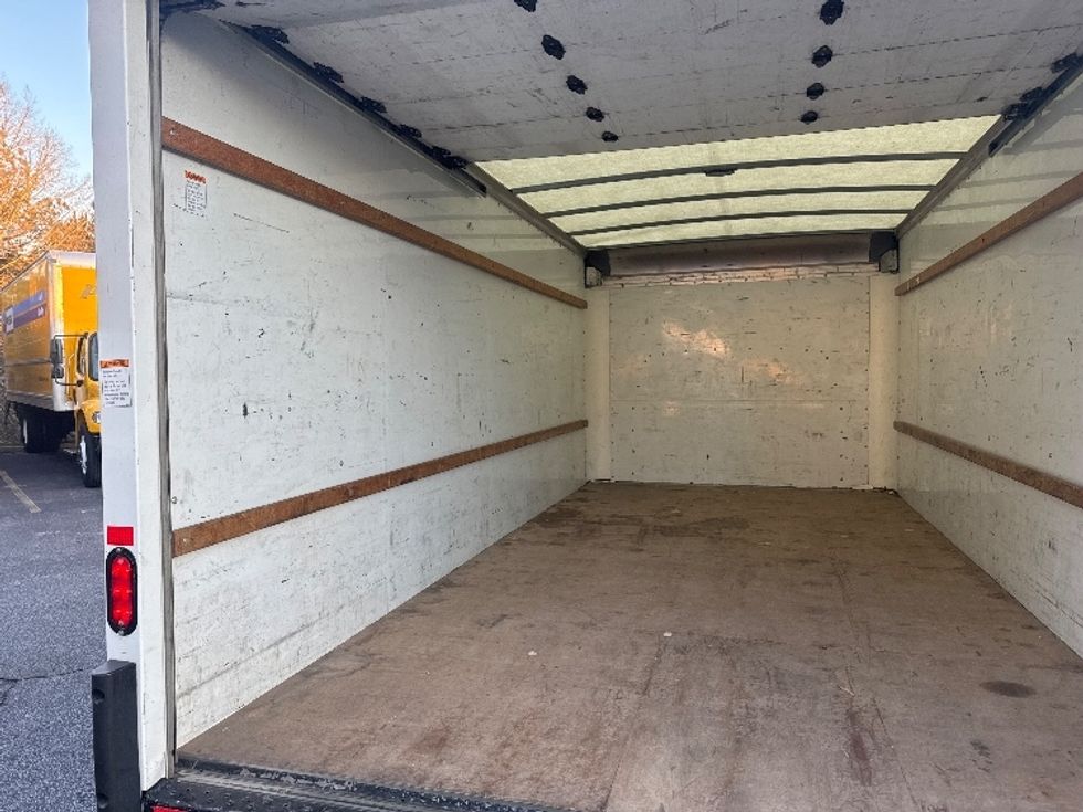 Light Duty Box Truck-Light and Medium Duty Trucks-GMC-2021-Savana G33903-West Columbia-SC-101,876\n\t\tmiles-$ 31,000 - Image 11