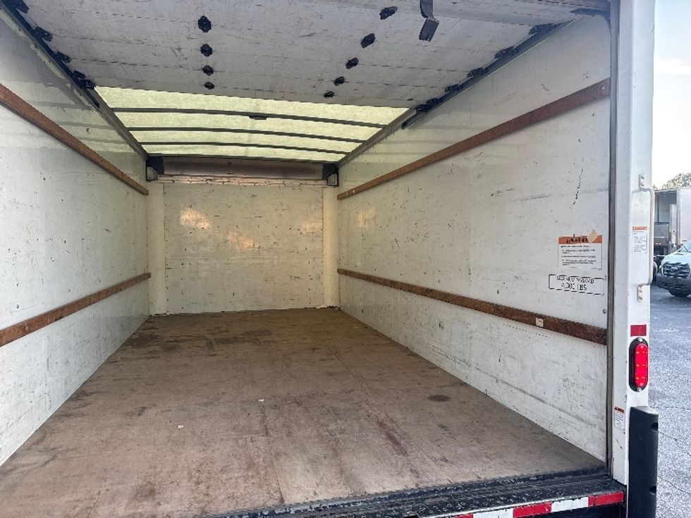 Light Duty Box Truck-Light and Medium Duty Trucks-GMC-2021-Savana G33903-West Columbia-SC-101,876\n\t\tmiles-$ 31,000 - Image 12