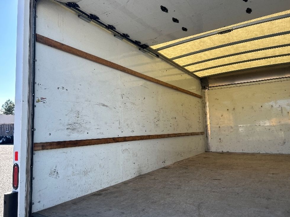 Light Duty Box Truck-Light and Medium Duty Trucks-GMC-2021-Savana G33903-West Columbia-SC-119,474\n\t\tmiles-$ 29,000 - Image 11