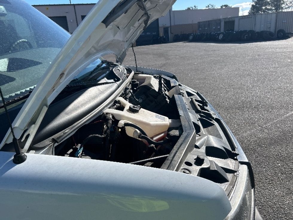 Light Duty Box Truck-Light and Medium Duty Trucks-GMC-2021-Savana G33903-West Columbia-SC-119,474\n\t\tmiles-$ 29,000 - Image 23