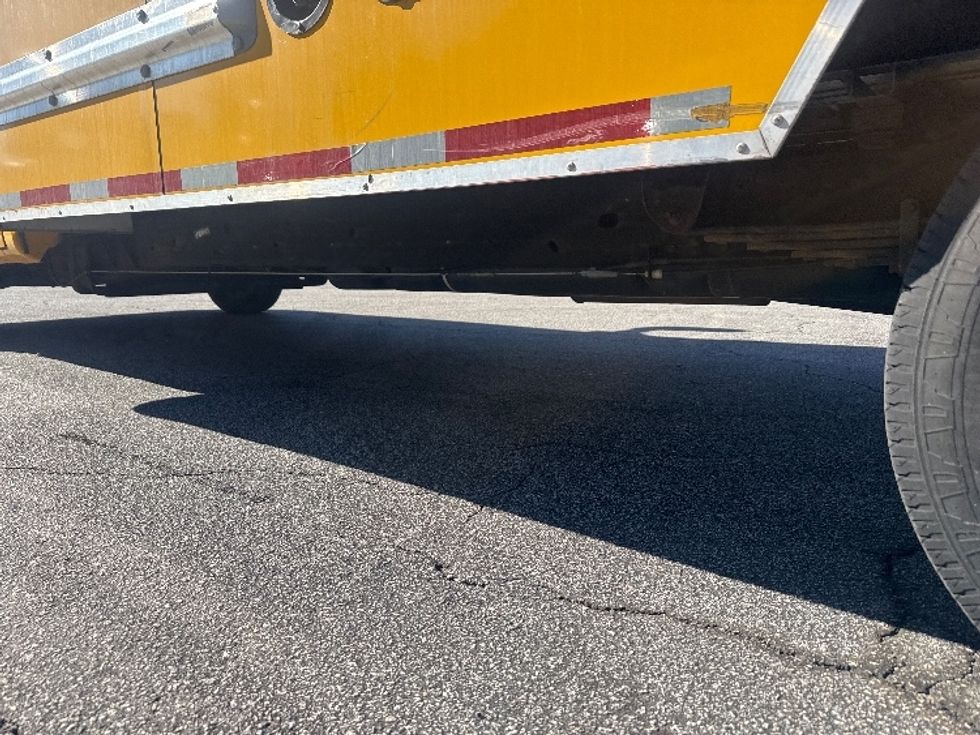 Light Duty Box Truck-Light and Medium Duty Trucks-GMC-2021-Savana G33903-West Columbia-SC-120,569\n\t\tmiles-$ 25,750 - Image 5