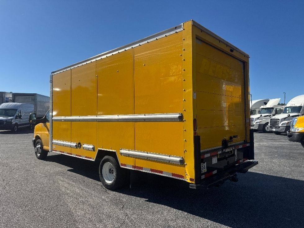 Light Duty Box Truck-Light and Medium Duty Trucks-GMC-2021-Savana G33903-West Columbia-SC-120,569\n\t\tmiles-$ 25,750 - Image 6