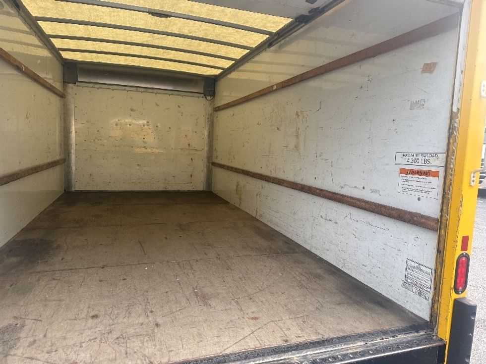 Light Duty Box Truck-Light and Medium Duty Trucks-GMC-2021-Savana G33903-West Columbia-SC-86,167\n\t\tmiles-$ 29,750 - Image 12